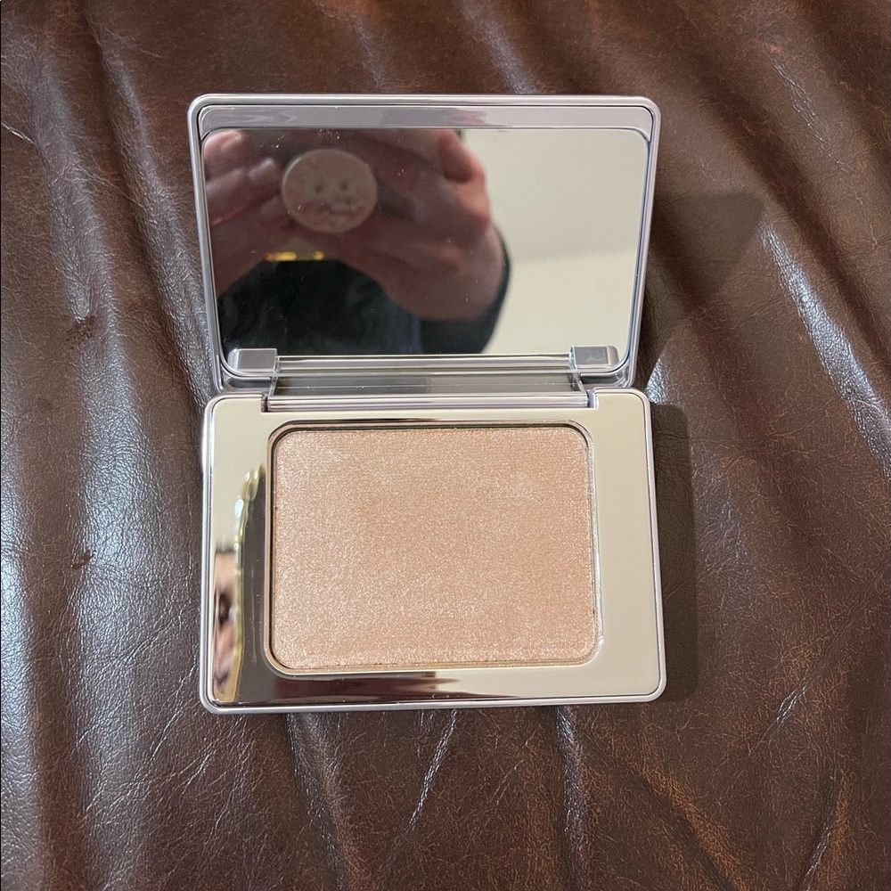 Natasha Denona Super Glow highlight #2Light Medium